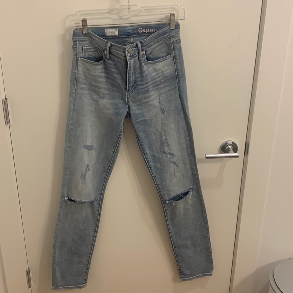 Slim straight ripped jeans
